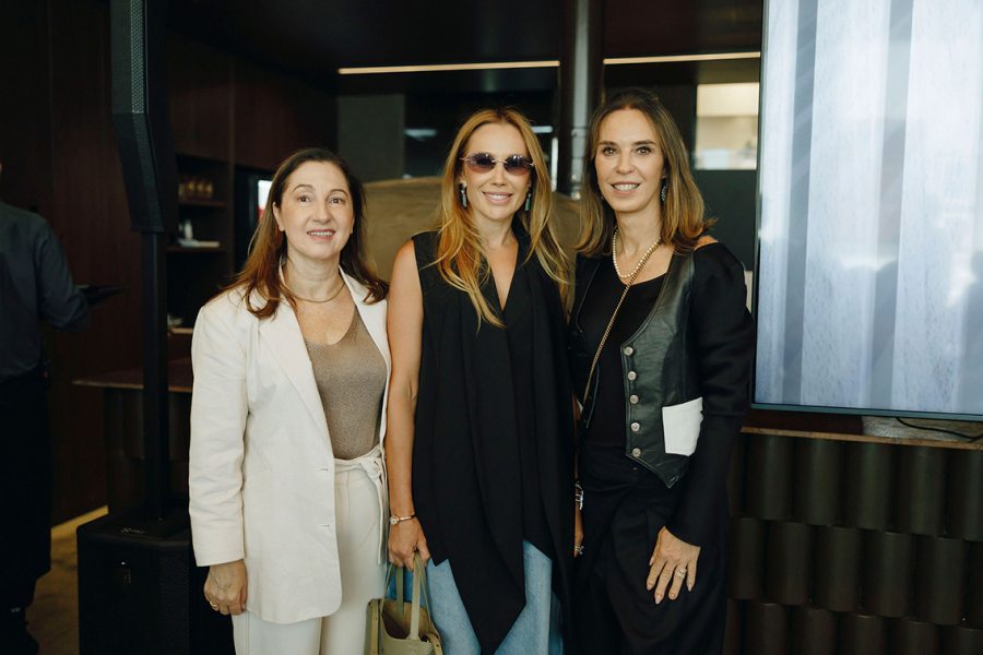 Gilza Dias, Priscilla Muller e Ester Schattan.