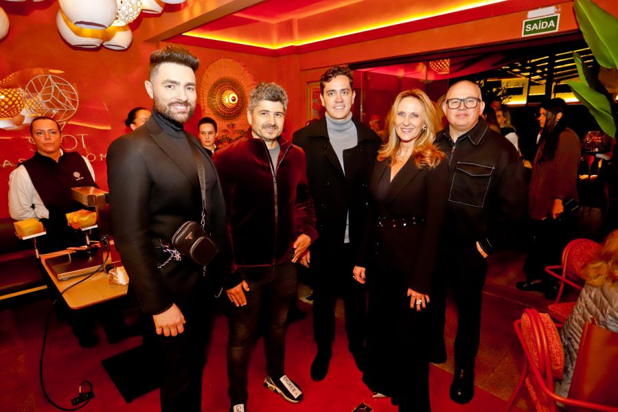 Afonso Braga Neto, Fernando Rodrigues, Gabriel Joaquim, Claudia Horta e Edison Vello. Foto Antonio More