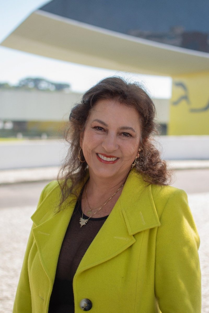 Ouvidoria - Rosa Dalledone - Responsável por ouvir os associados, garantir transparência e fortalecer o diálogo dentro da Confraria.