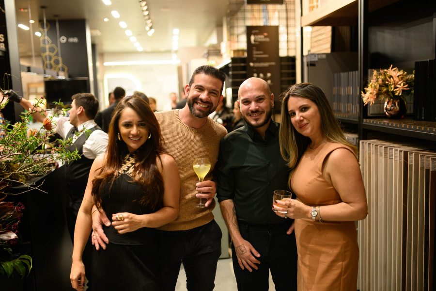 Daiane Schemmer, Michel Deon, Gisele Colamaria e Caique Perin.
