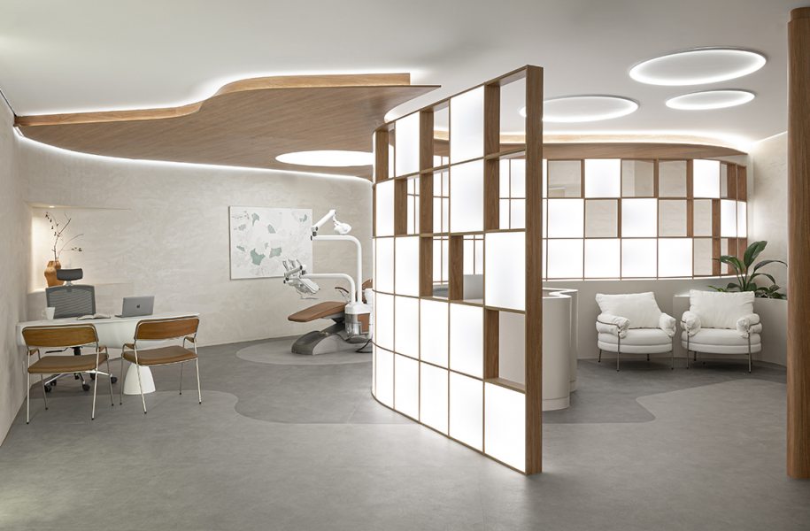 Clínica Conceito Olsen por Redora Arquitetura |