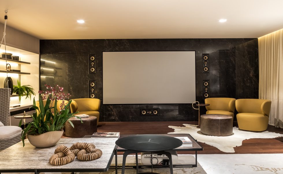 Home Theater, de Samara Barbosa, foto de Marcelo Stammer