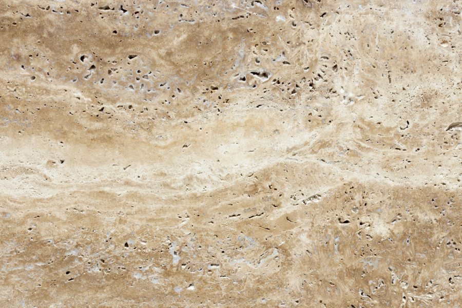 O Travertino Mexicano possui mais cavidades e variações de tonalidade