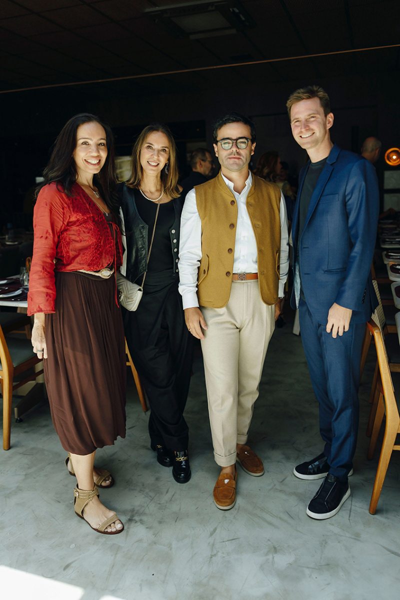 Ana Loyola, Ester Schattan, Rodolfo Fontana e Pitter Schattan.