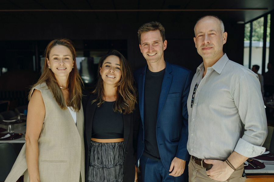 Juliana Bueno, Keka Ribeiro, Pitter Schattan e Glei Tomazi.