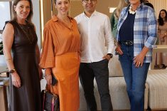 Gislaine Chromiec (Masotti), a designer de interiores Luara Kuhn, Rogério Lemos e Marina Nessi