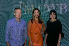 O diretor do Shopping Mueller, Nelsi Frizzo, a diretora do Museu Oscar Niemeyer, Juliana Vosnika, e a superintendente do Shopping Mueller, Daniela Baruch