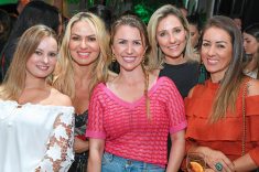 Viviane Bush, Deborah Nicolau, Renata Fraidg, Bianca Lombardi e Monica Pajewski