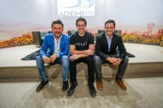 ?	O presidente da Datastore, Marcus Araújo; o CEO da Vitacon, Alexandre Frankel; e o presidente da Associação dos Dirigentes de Empresas do Mercado Imobiliário do Paraná (Ademi-PR), Leonardo Pissetti.